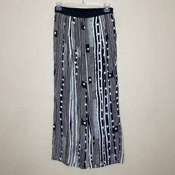Anthropologie Elevenses Black White Flowy Wide Leg Pants Size Small - Picture 3 of 8